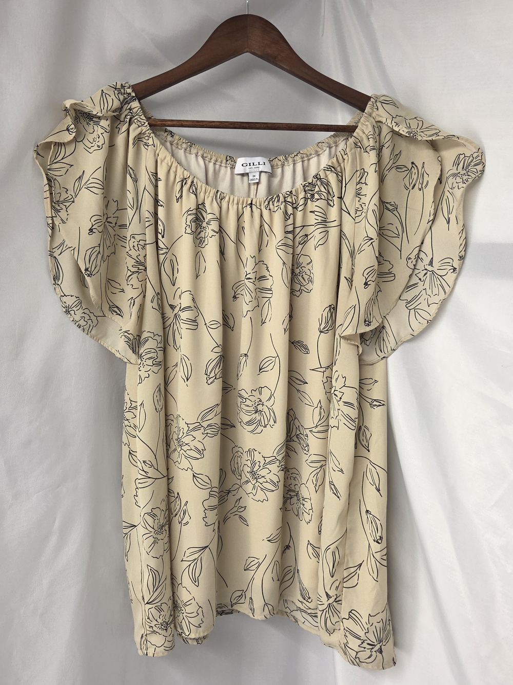 Gilli Beige Floral Black Scoop Neck Line Art Flutter Sleeve Boho Artsy Blouse 2x